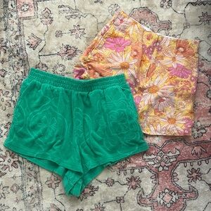 beachy shorts combo